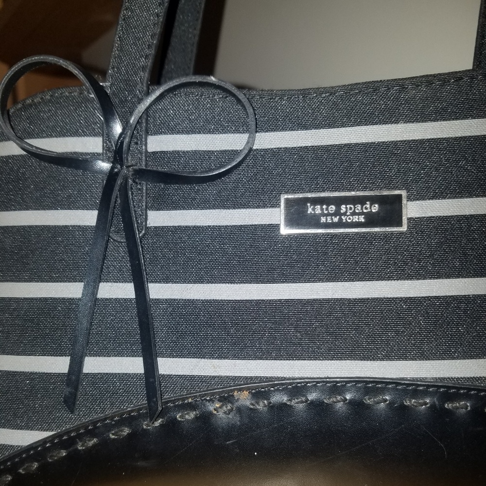 Kate Spade Designer Purse. Classic Stripes